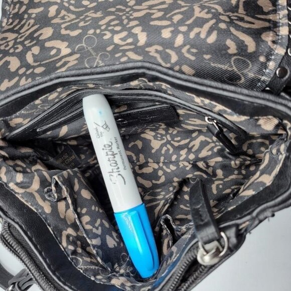 Jessica Simpson Black Leather Flap Messenger Bag w/ gunmetal chain & long strap - Picture 9 of 9